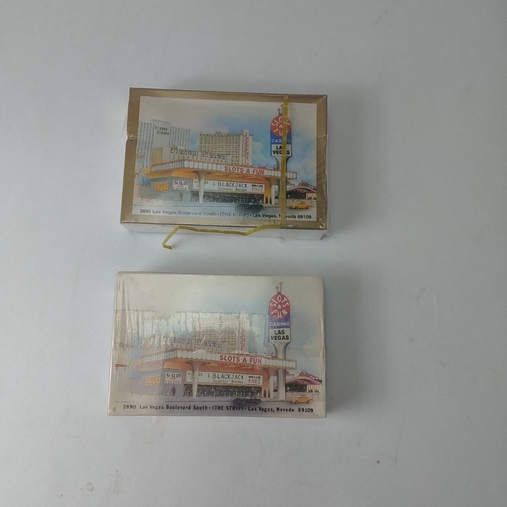 Lot Of 2 Las Vegas Playing Cards Slots-o-fun Casino Nevada Strip Sealed Vintage